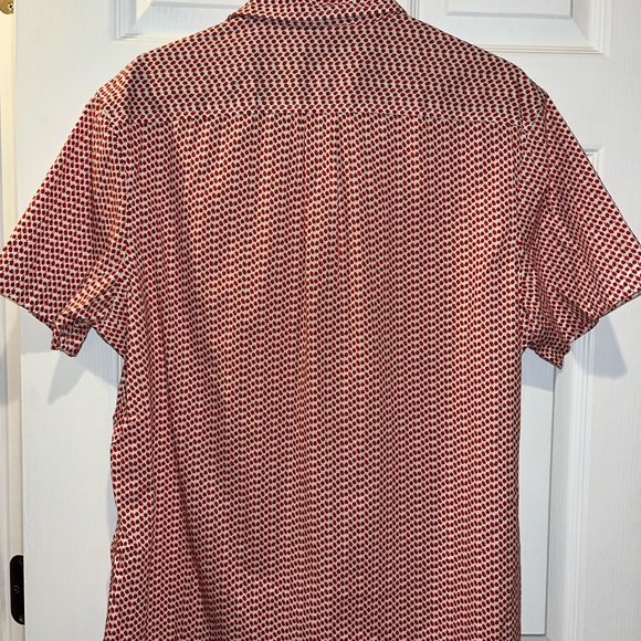 Penguin Red Pepper Men’s Button Down Shirt - Picture 2 of 4